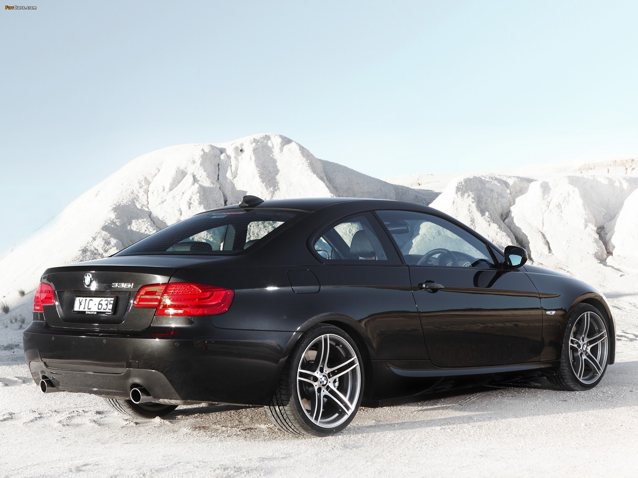 BMW 335i Coupe M Sports Package AU-spec (E92) 2010 wallpapers (2048 x ...