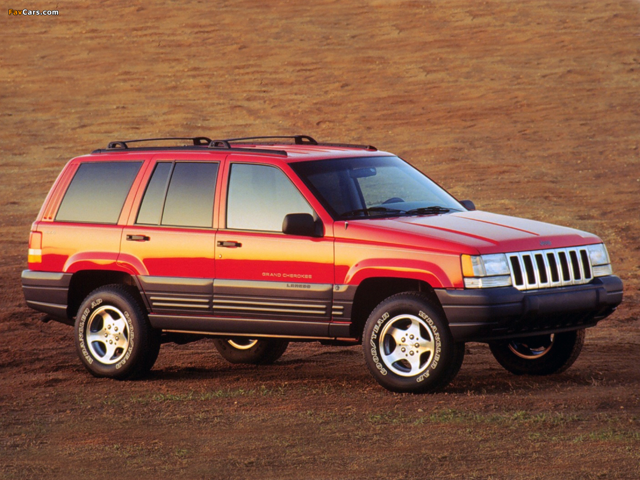 Photos of Jeep Grand Cherokee Laredo (ZJ) 199698 (1280x960)