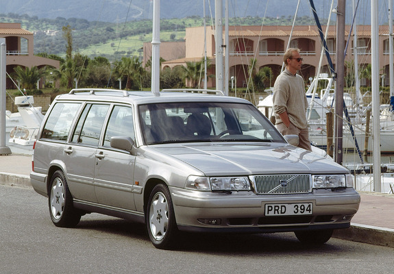 Download / Preview - Photos of Volvo 960 Kombi 1990–96