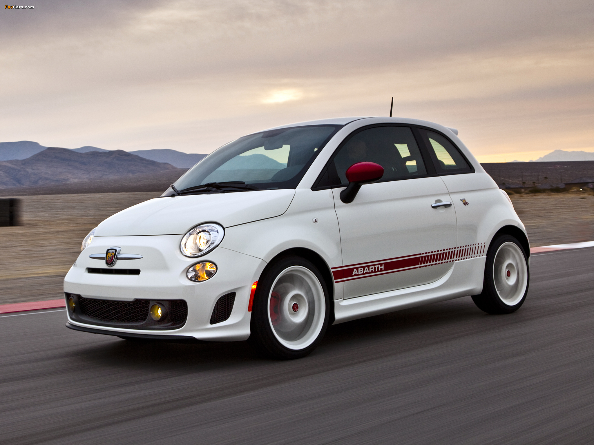 2019 Fiat 500 Abarth first drive review | GearOpen