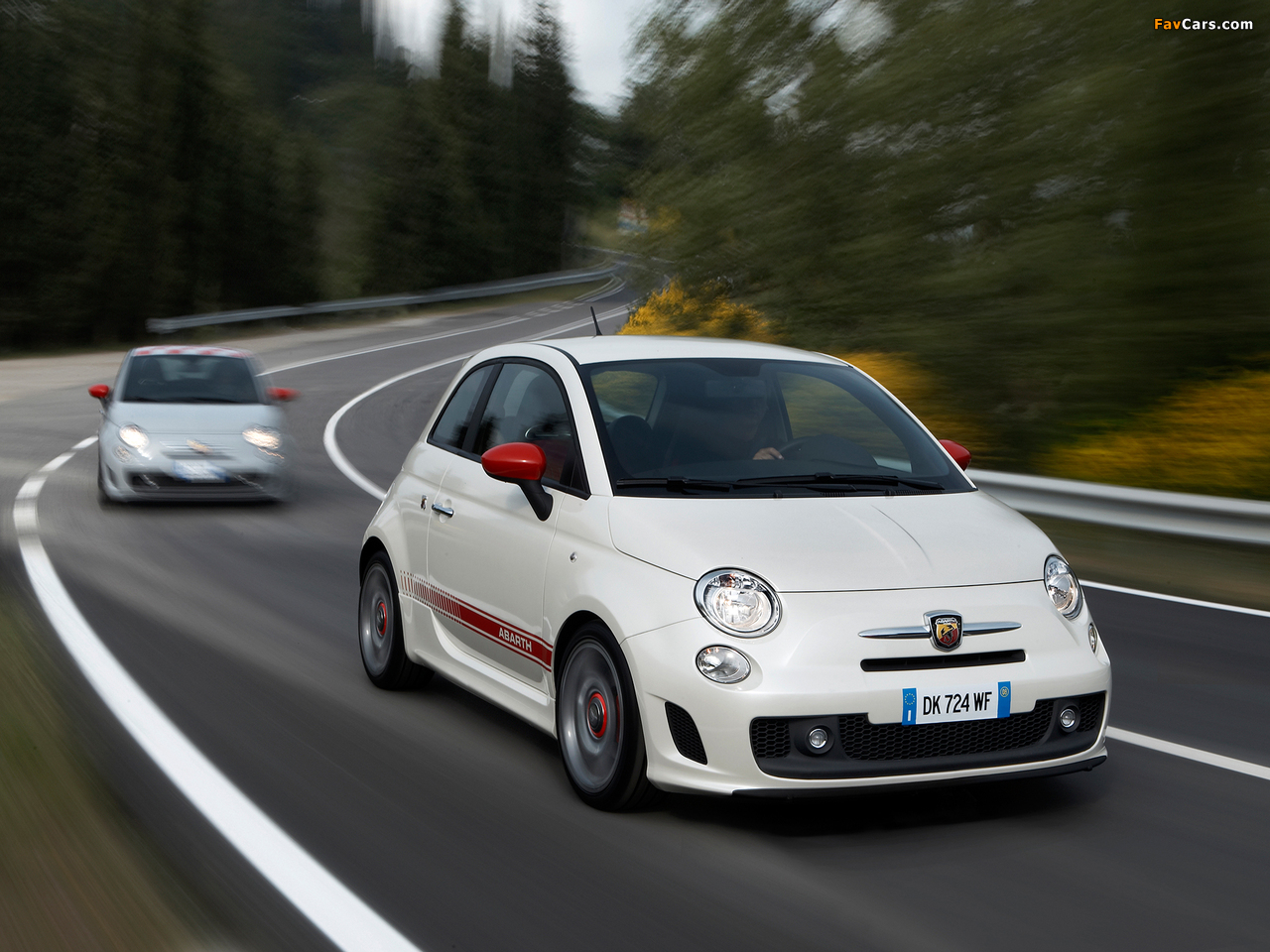 Abarth Fiat 500 - 695 wallpapers (1280 x 960)