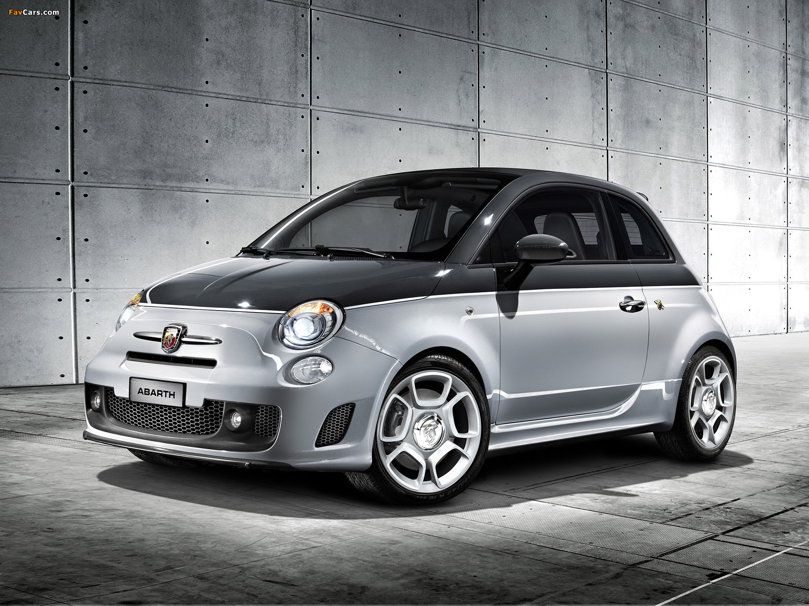 Abarth 500C (2010) wallpapers (1600 x 1200)