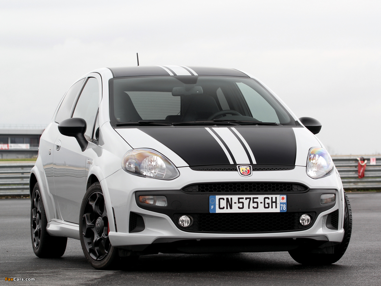 Abarth Punto SuperSport 199 (2012) wallpapers (1280 x 960)
