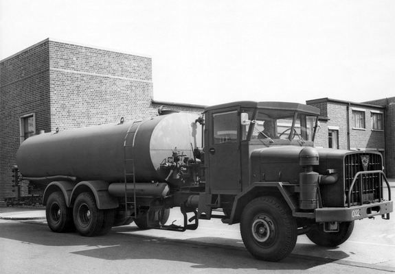 Images of AEC 690 Tanker (1964–1971)