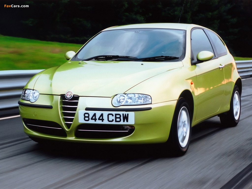 Alfa Romeo 147 3-door UK-spec 937A (2001–2004) pictures (1024 x 768)