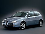 Alfa Romeo 147 3-door 937A (2000–2004) photos