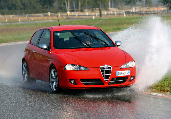Photos of Alfa Romeo 147 Q2 937A (2006–2009)