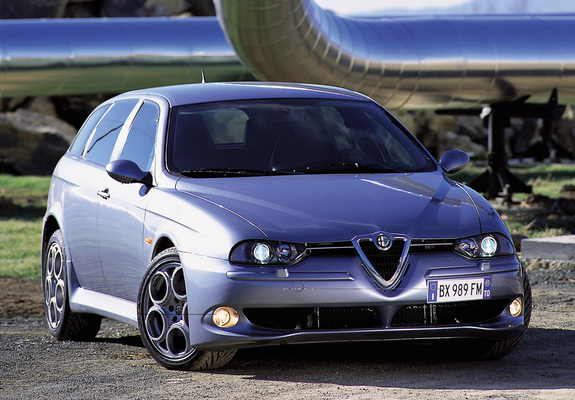 Alfa Romeo 156 Sportwagon GTA 932B (2002–2005) photos