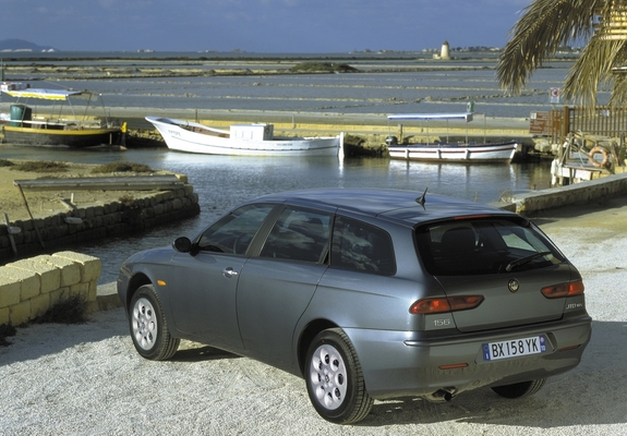 Alfa Romeo 156 Sportwagon 932B (2002–2003) pictures