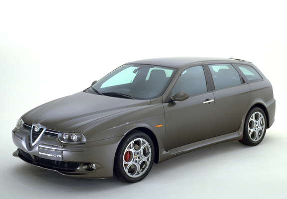 Alfa Romeo 156 Sportwagon GTA 932B (2002–2005) pictures