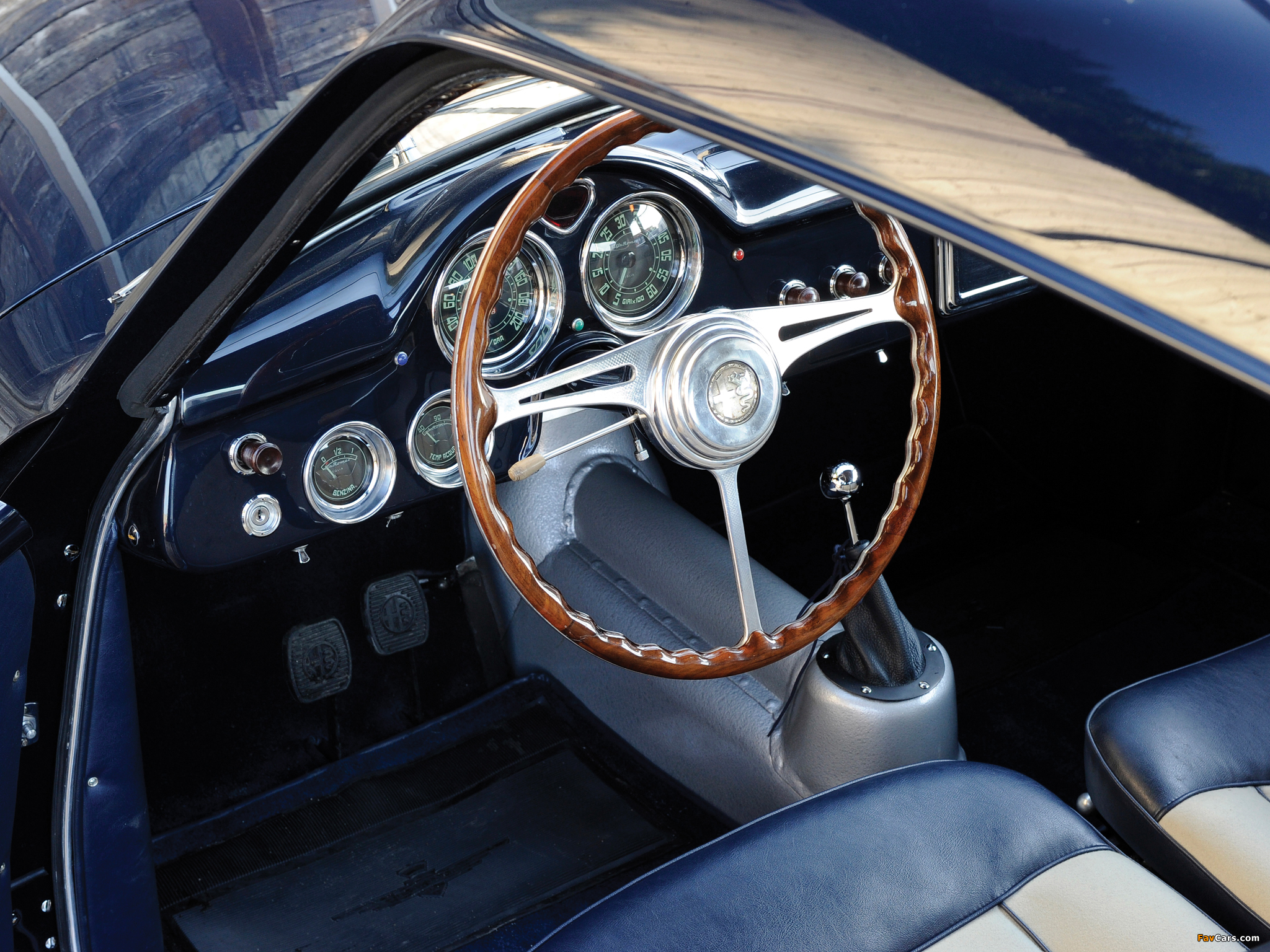 Photos of Alfa Romeo 1900 Sprint 1484 (1951–1954) (2048 x 1536)