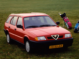 Pictures of Alfa Romeo Sport Wagon 907 (1990–1994)