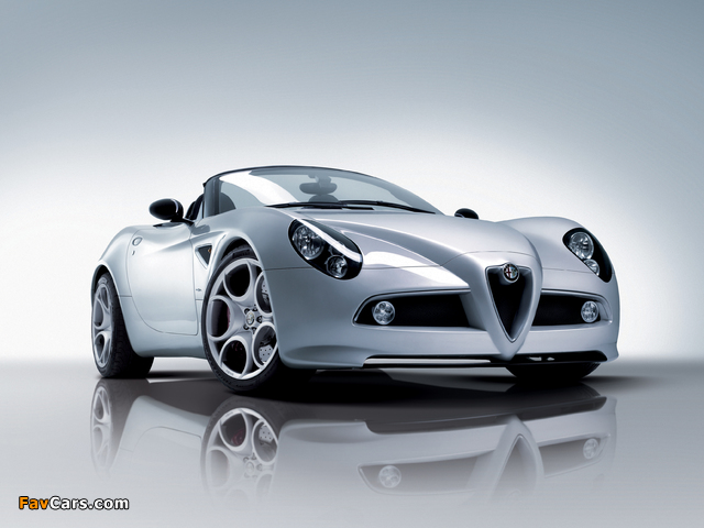 Alfa Romeo 8C Spider 2008–2011 pictures (640 x 480)