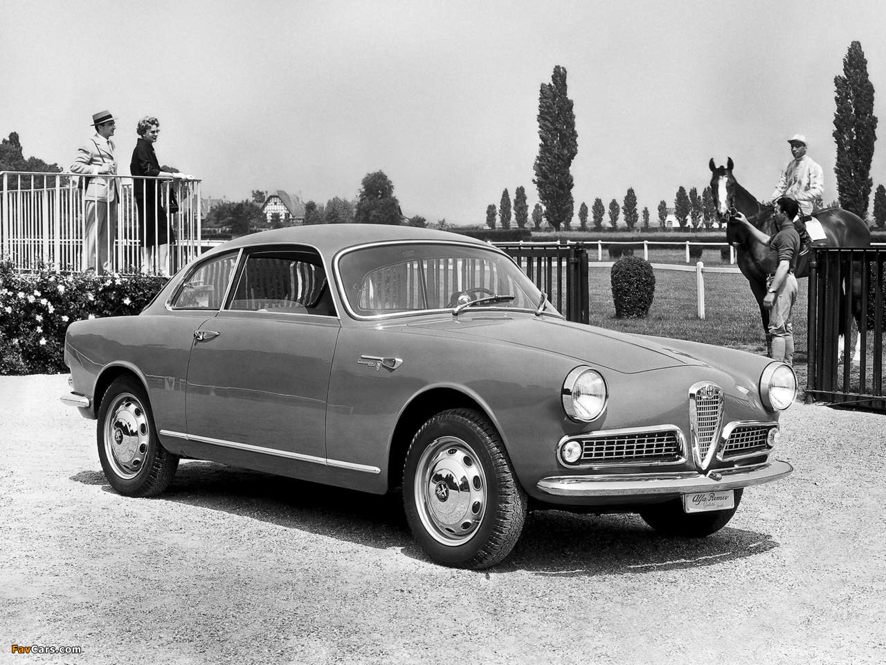 Alfa Romeo Giulietta Sprint 750/101 (1958–1962) photos (1280 x 960)