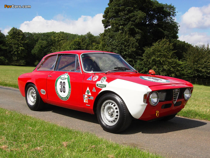Alfa Romeo GTA 1300 Junior Corsa 105 (1968–1972) photos (800 x 600)