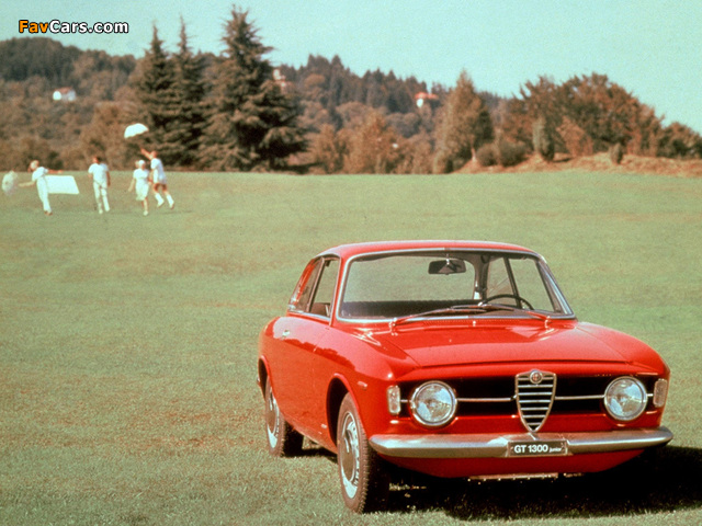 Images of Alfa Romeo GT 1300 Junior 105 (1966–1971) (640 x 480)