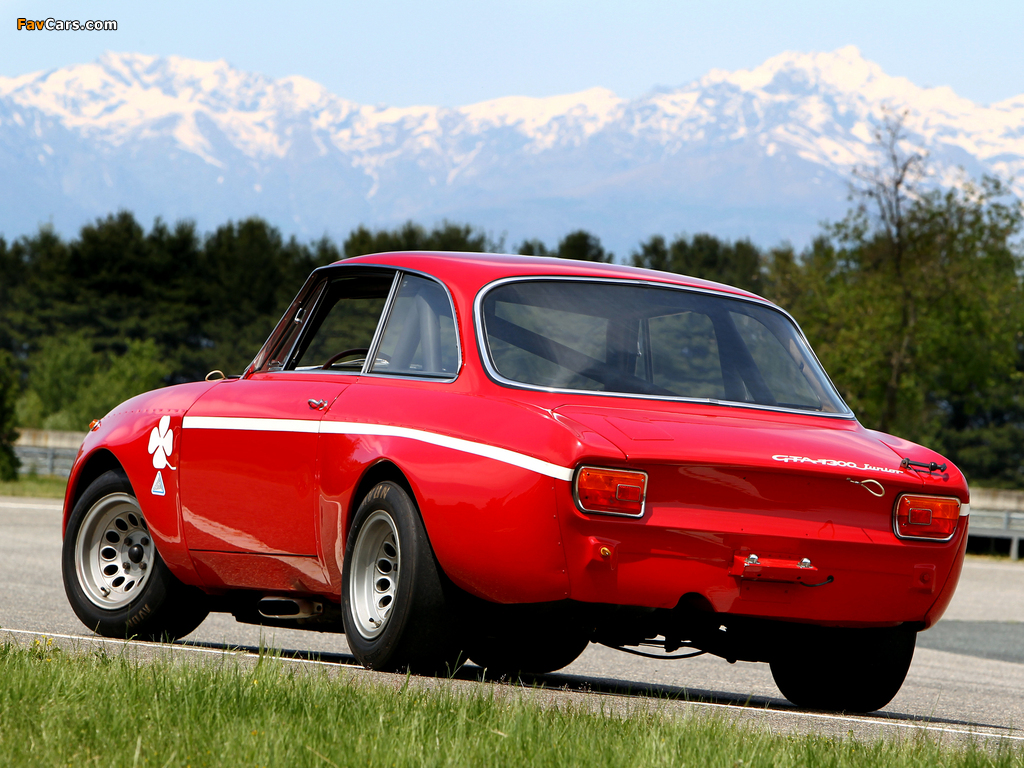 Images of Alfa Romeo GTA 1300 Junior Corsa 105 (1968–1972) (1024 x 768)