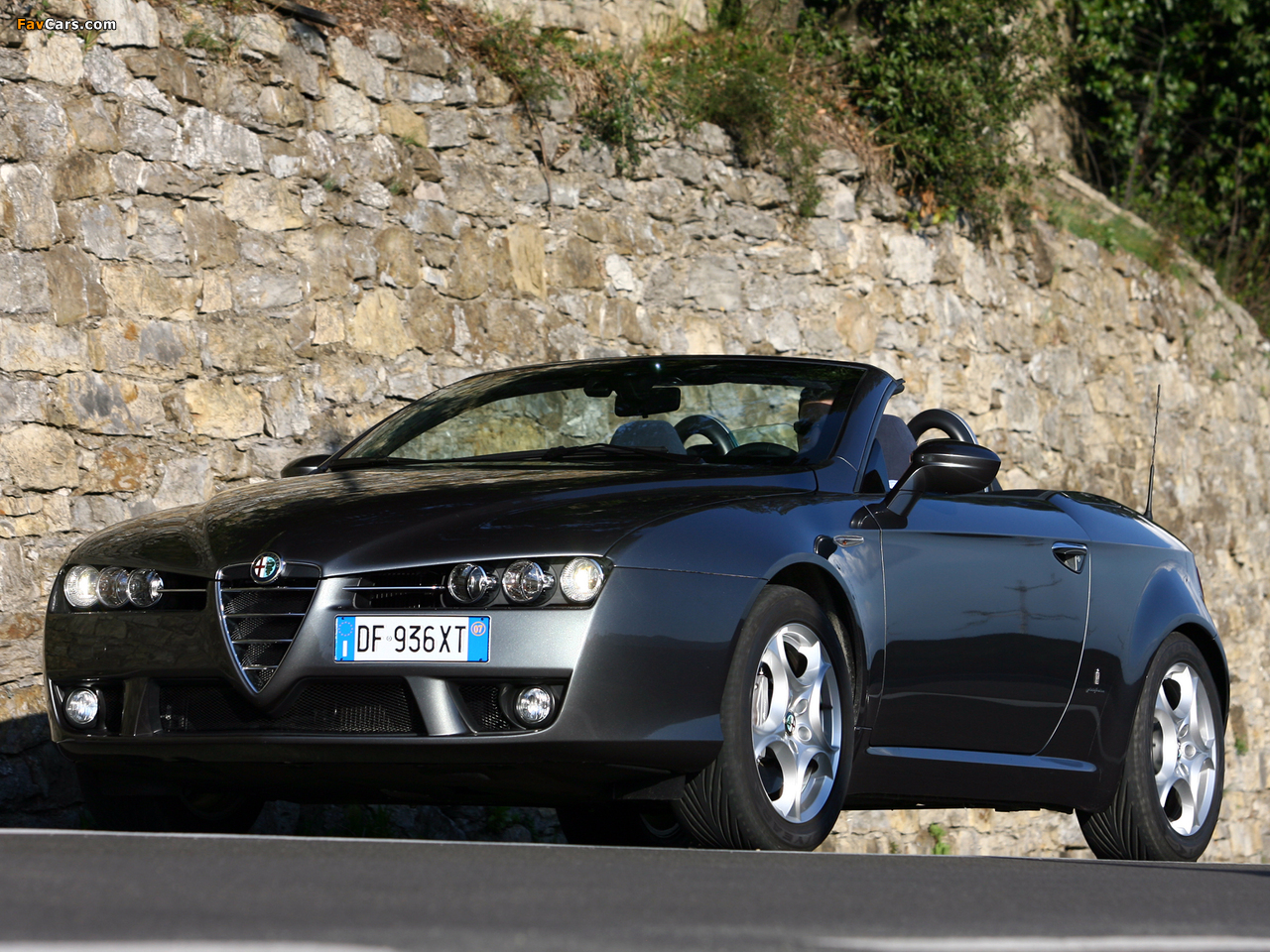 Images of Alfa Romeo Spider 939E (2006–2010) (1280 x 960)