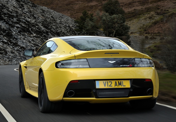 Pictures of Aston Martin V12 Vantage S 2013