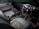 Photos of Aston Martin V8 Vantage UK-spec (1977–1989)