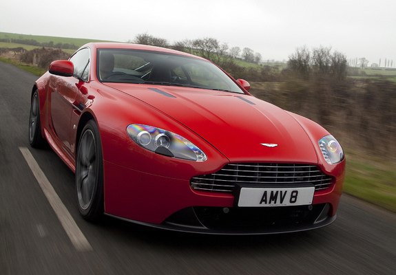 Photos of Aston Martin V8 Vantage UK-spec (2012)
