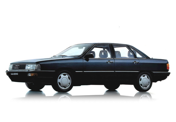Audi 200 quattro 44,44Q (1983–1987) images