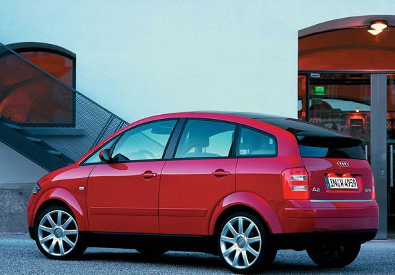 Audi A2 1.6 FSI (2004–2005) pictures