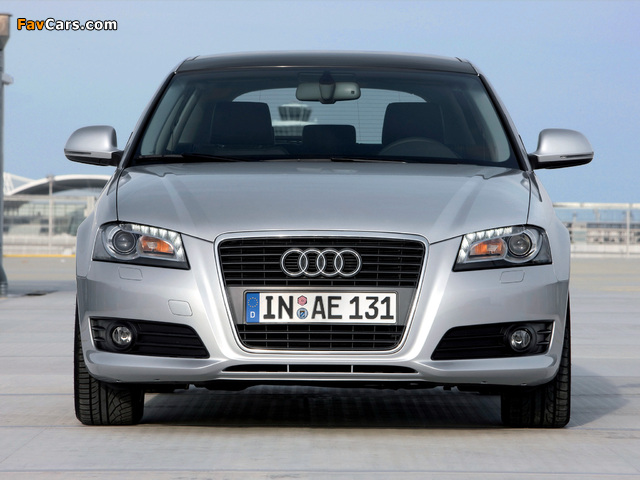Audi A3 Sportback 8PA (2008–2010) images (640 x 480)