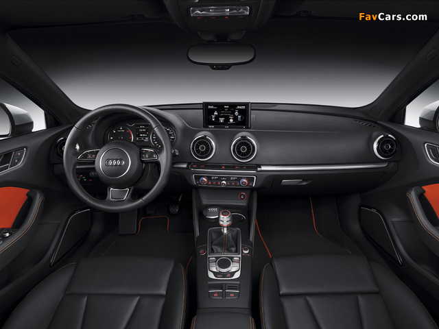 Audi A3 Sportback 2.0 TDI S-Line 8V (2012) images (640 x 480)