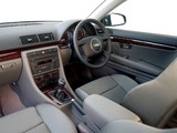 Photos of Audi A4 2.0 FSI Sedan UK-spec B6,8E (2000–2004)