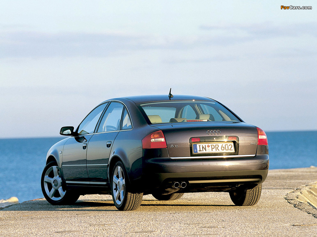 Images of Audi A6 3.0 Sedan (4B,C5) 2001–04 (1024 x 768)