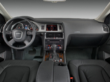 Audi Q7 4.2 quattro US-spec 2006–09 images