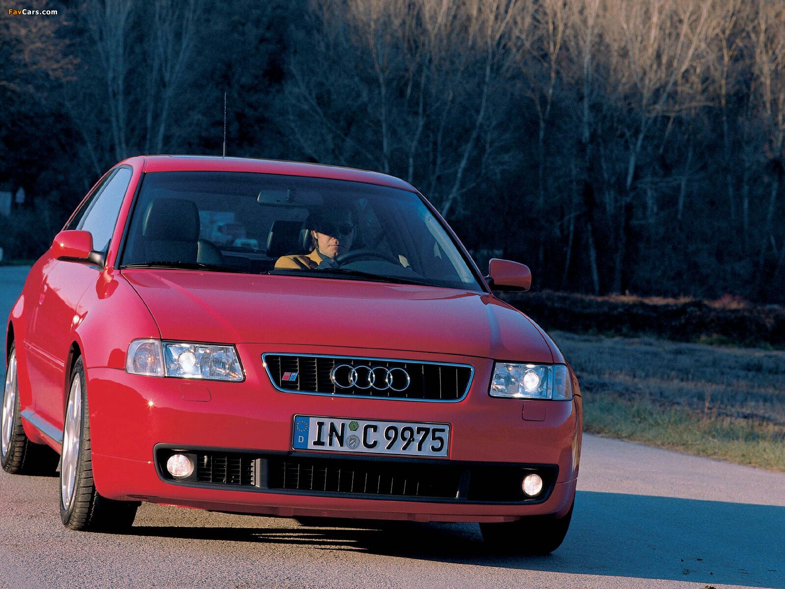 Audi 1999
