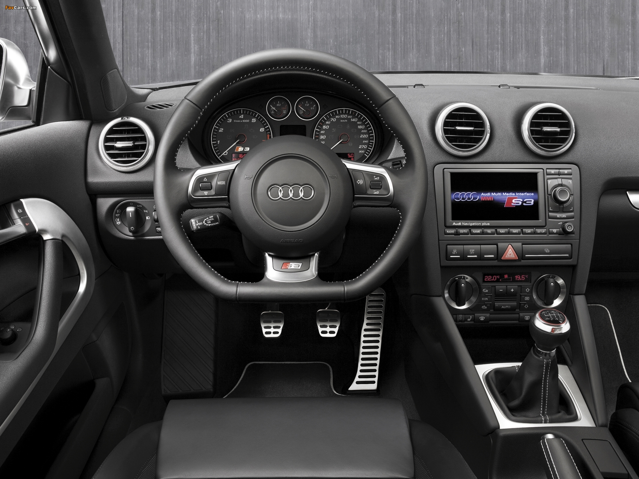 Торпедо ауди. Audi s3 Interior. Audi s3 2006. Audi s3 8p 2006. Audi a3 2008 салон.
