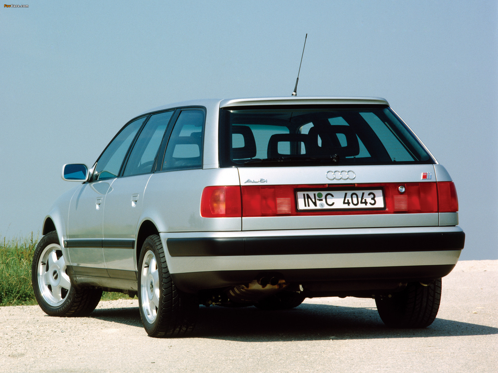 Audi S4 Avant (4A,C4) 1991–94 photos (2048 x 1536)