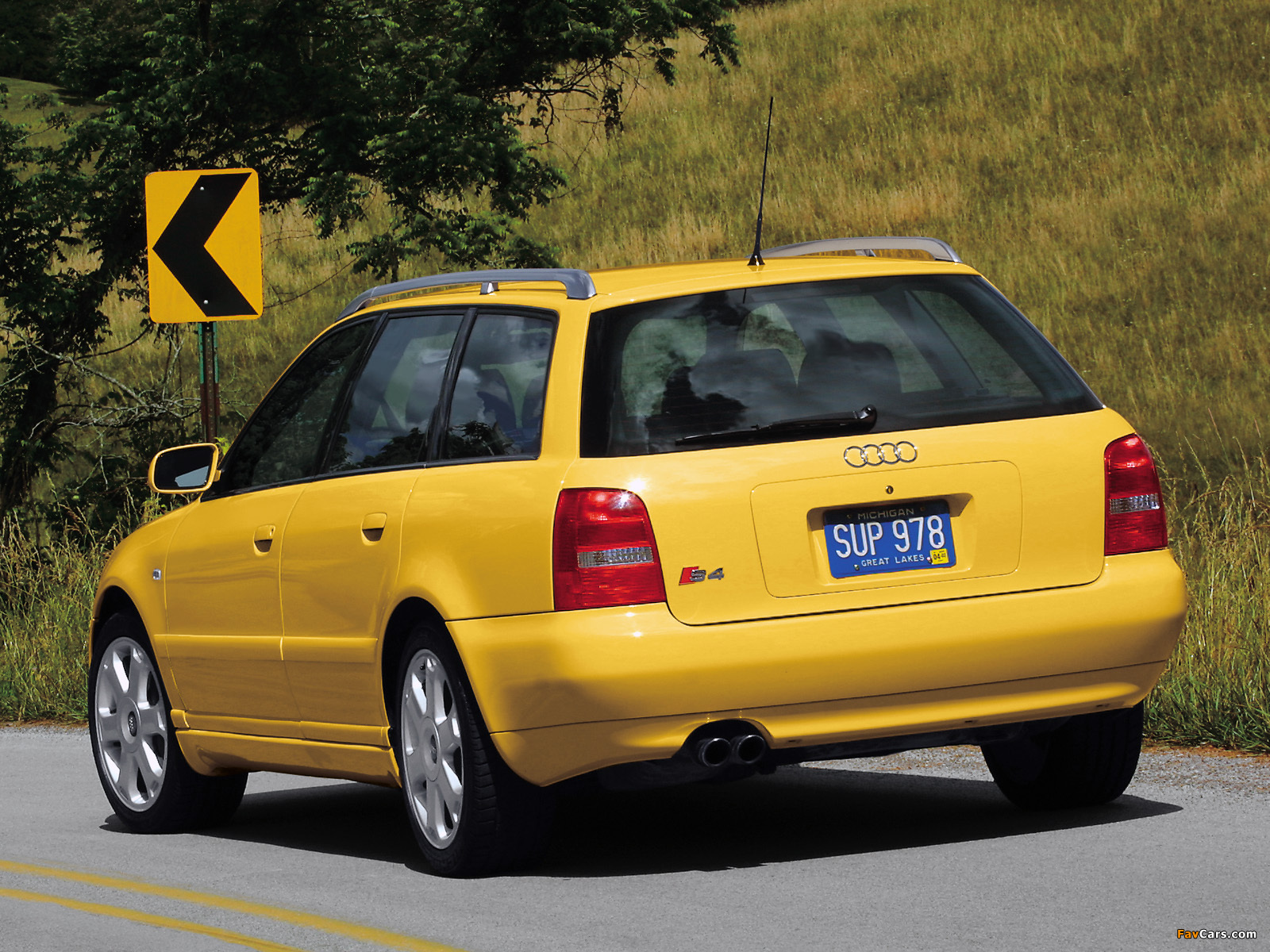 Audi S4 Avant US-spec (B5,8D) 1997–2002 pictures (1600 x 1200)