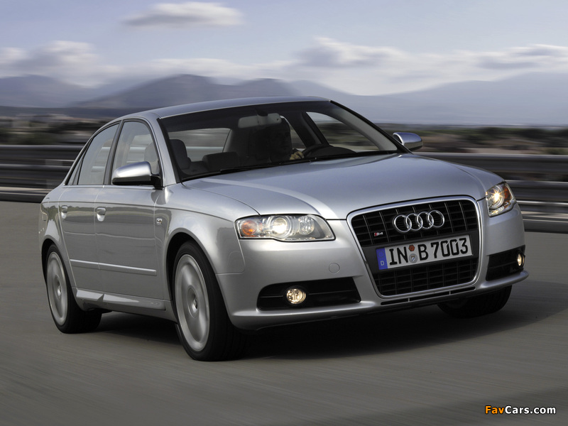 Audi S4 Sedan (B7,8E) 2005–07 images (800 x 600)