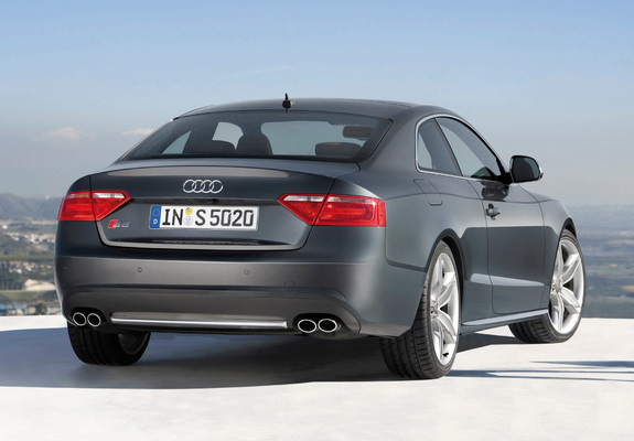 Audi S5 Coupe 2008–11 images