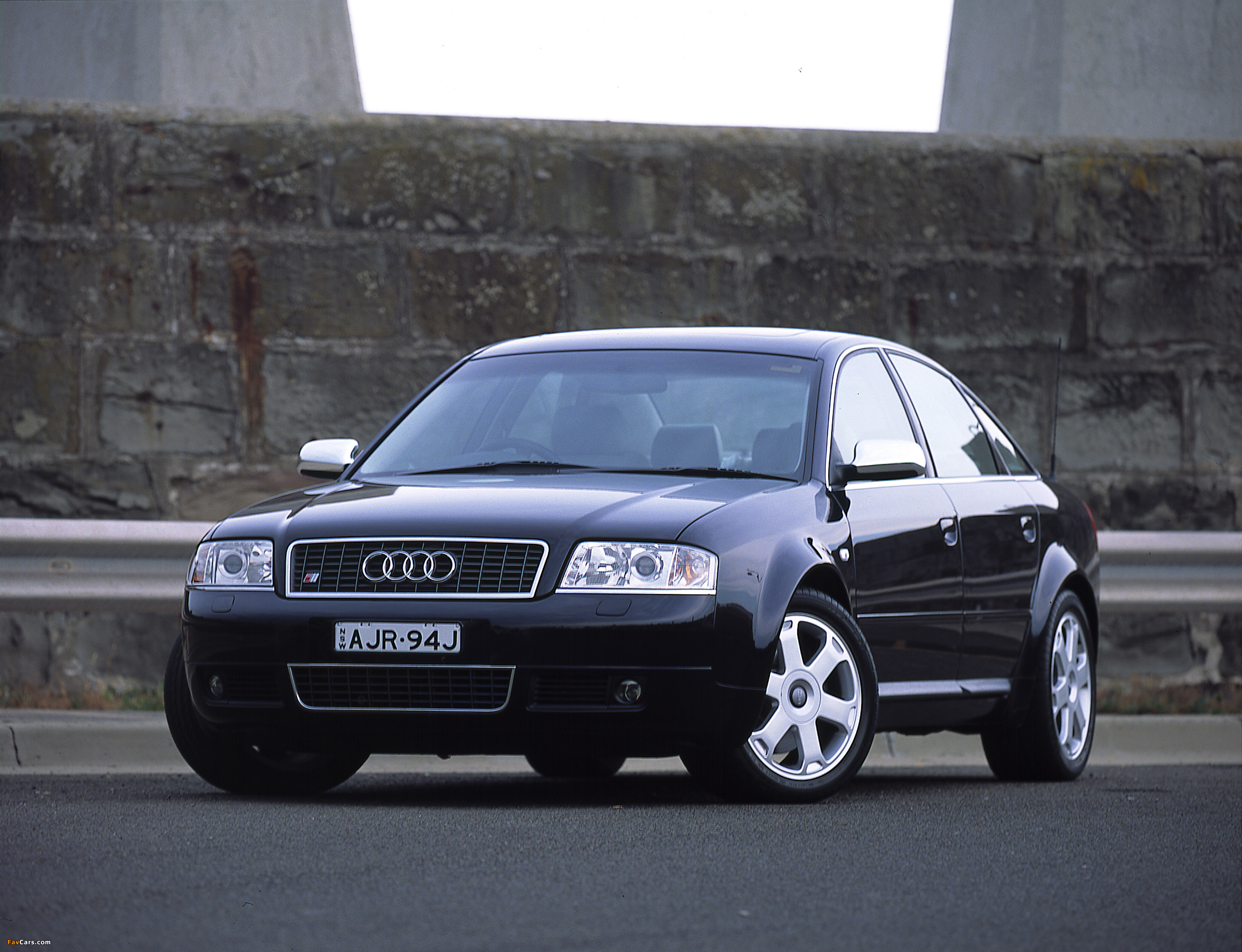Ауди а6 с5 2001 год. Audi a6 c5 2000. Ауди s6 2001. Audi s6 c5. Audi s6 2001.