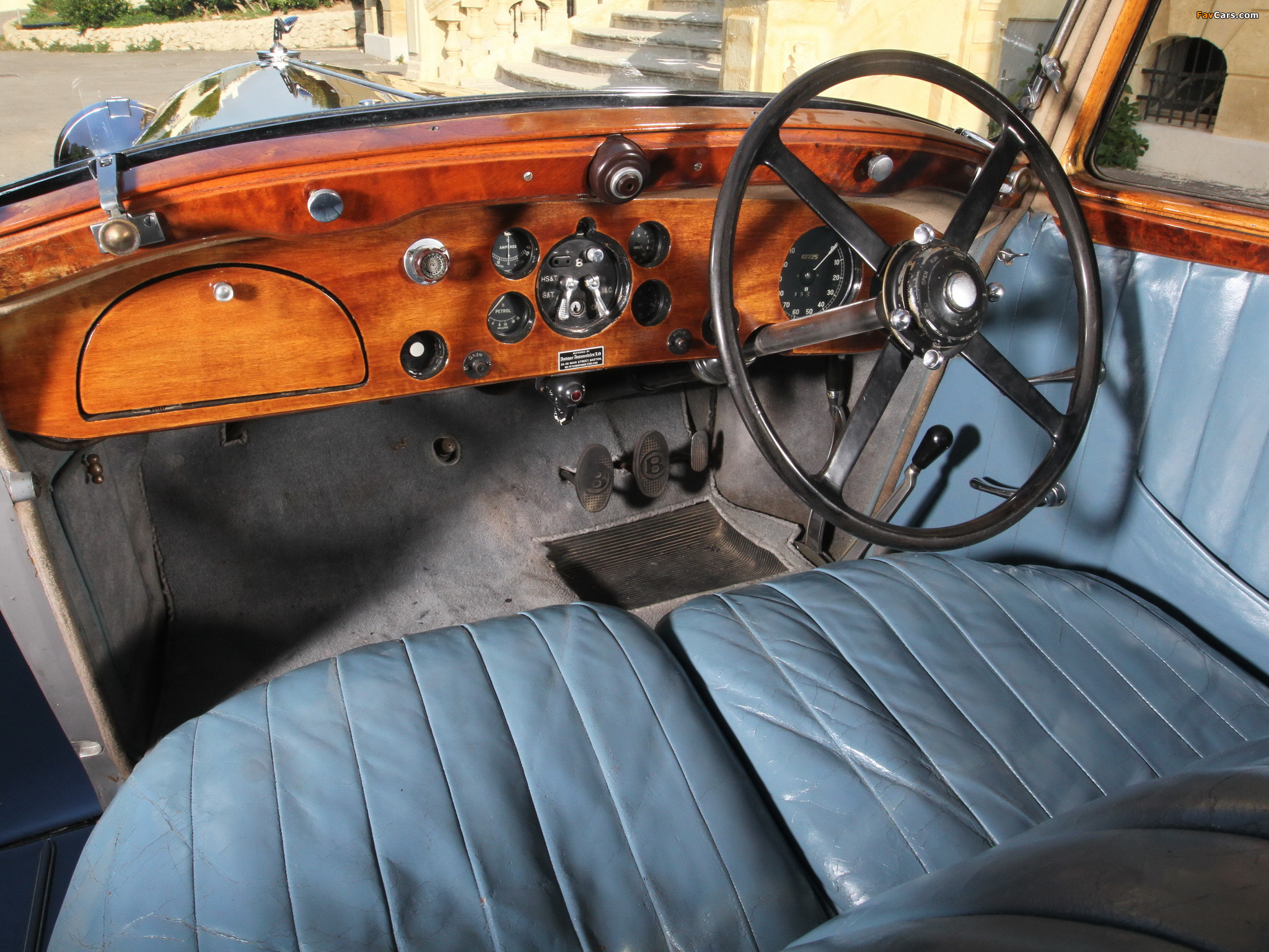 Images of Bentley 3 ½ Litre Sports Saloon 1935 (2048 x 1536)