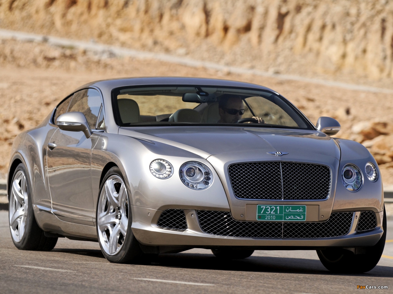 Pictures of Bentley Continental GT 2011 (1280 x 960)