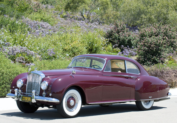 Pictures of Bentley R-Type Continental Fastback 1953–55