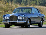 Bentley Corniche Saloon 1971–77 images