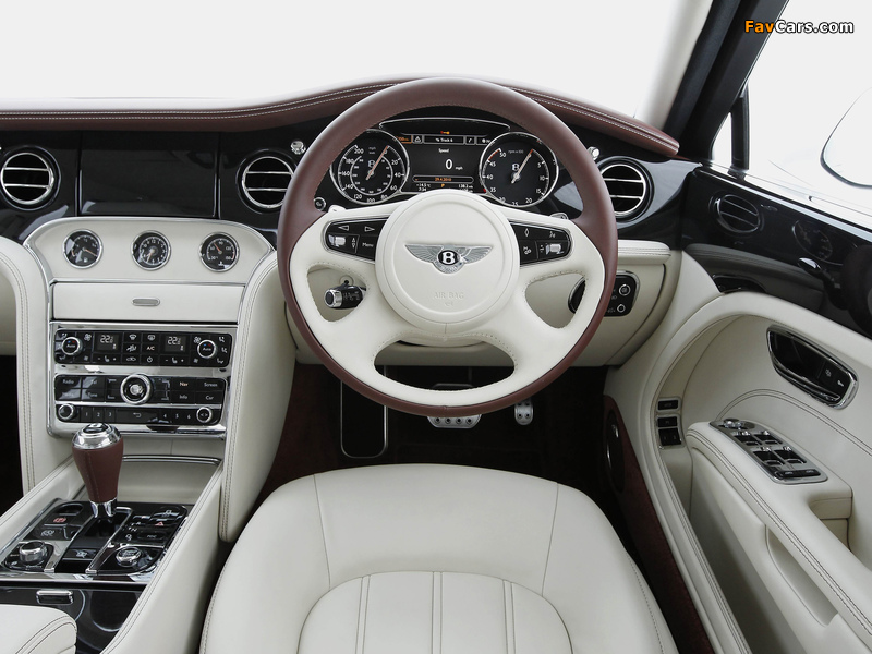 Bentley Mulsanne UK-spec 2010 pictures (800 x 600)