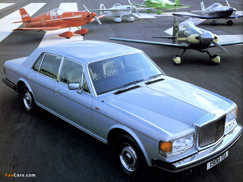 Images of Bentley Mulsanne 1980–87 (800 x 600)