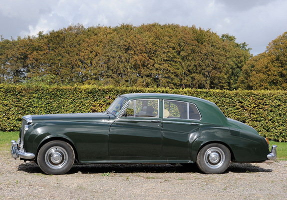 Bentley S1 1955–59 pictures