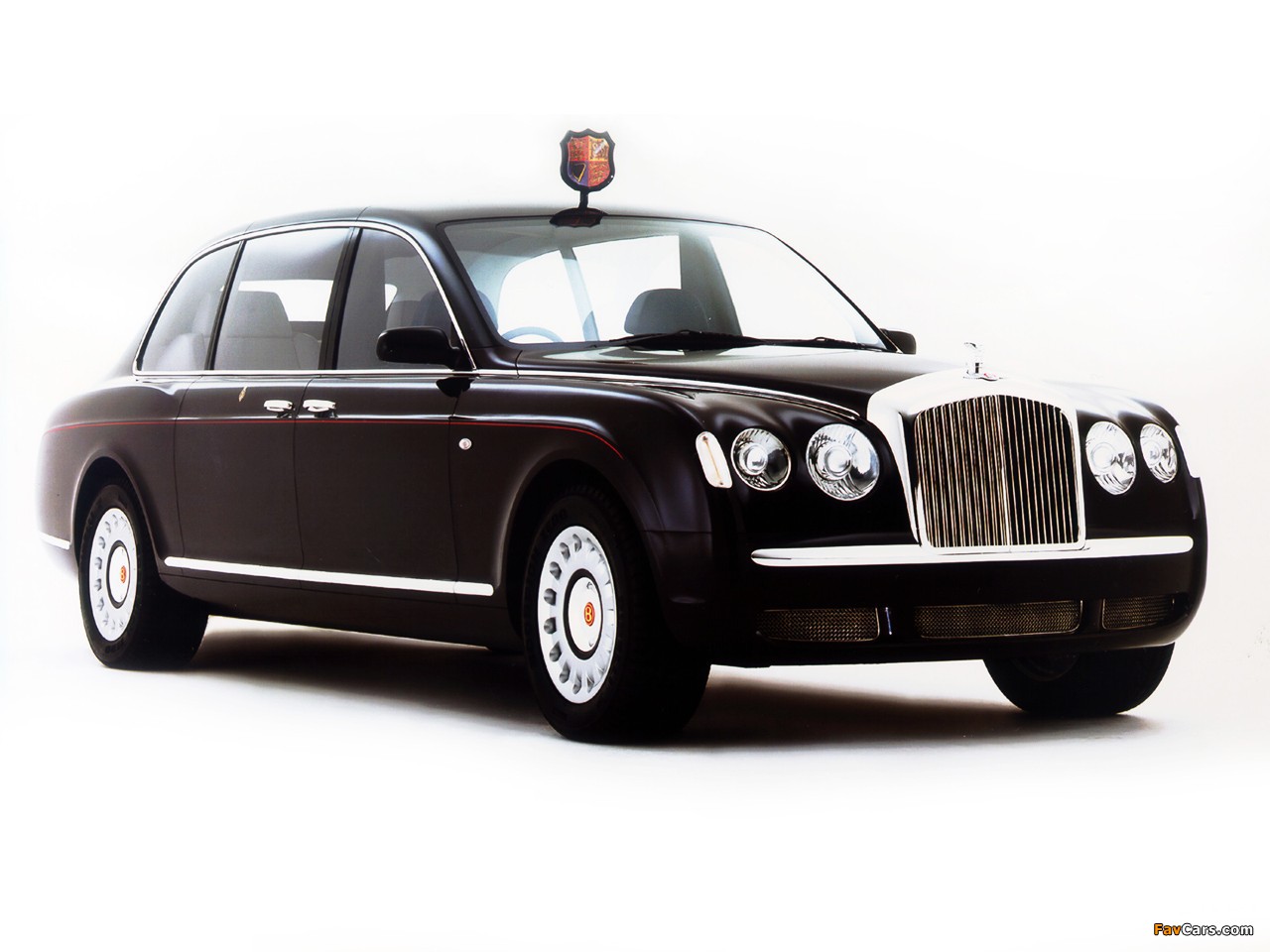 Bentley State Limousine 2002 wallpapers (1280 x 960)