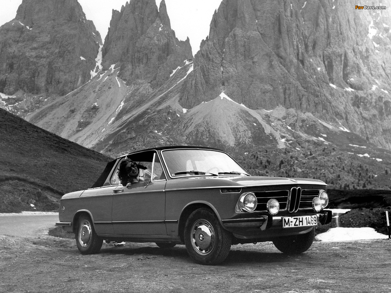 Images of BMW 2002 Cabriolet by Baur (E10) 1967–75 (1280 x 960)