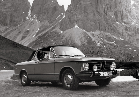 Photos of BMW 2002 Cabriolet by Baur (E10) 1967–75