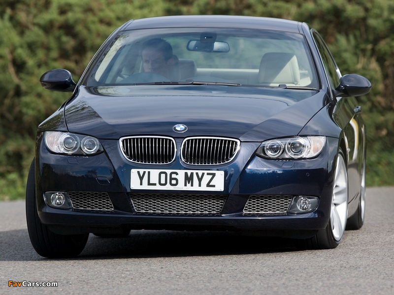 BMW 335i Coupe UK-spec (E92) 2007–10 images (800 x 600)
